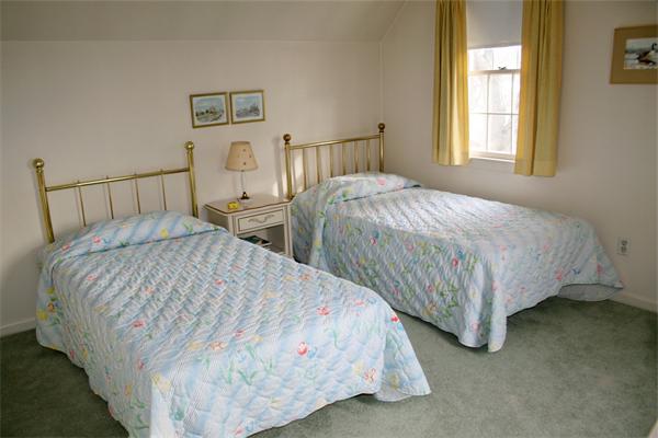 617 Washington Street, Unit 101 Wellesley, MA 02482 - Photo 15 of 21 Gallery Image 15
