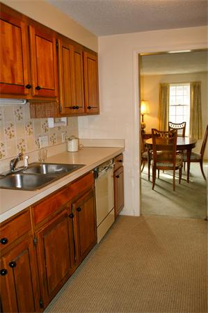 617 Washington Street, Unit 101 Wellesley, MA 02482 - Photo 7 of 21 Gallery Image 7
