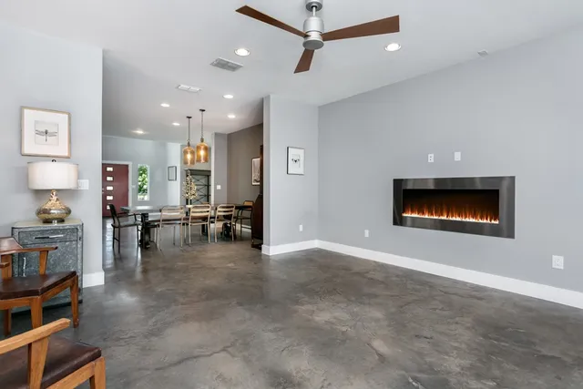 $1,400,000 | 209 North Elk Street, Fredericksburg, TX 78624