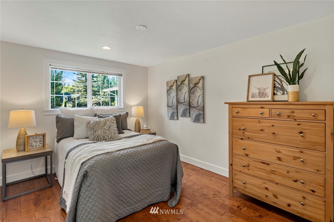 4916 Lake Alice Road Southeast Fall City, WA 98024 - Photo 15 of 34 Gallery Image 15