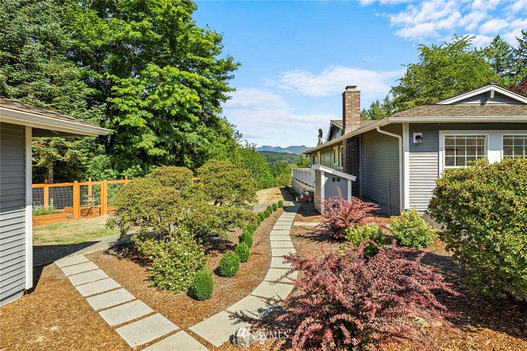 4916 Lake Alice Road Southeast Fall City, WA 98024 - Photo 24 of 34 Gallery Image 24