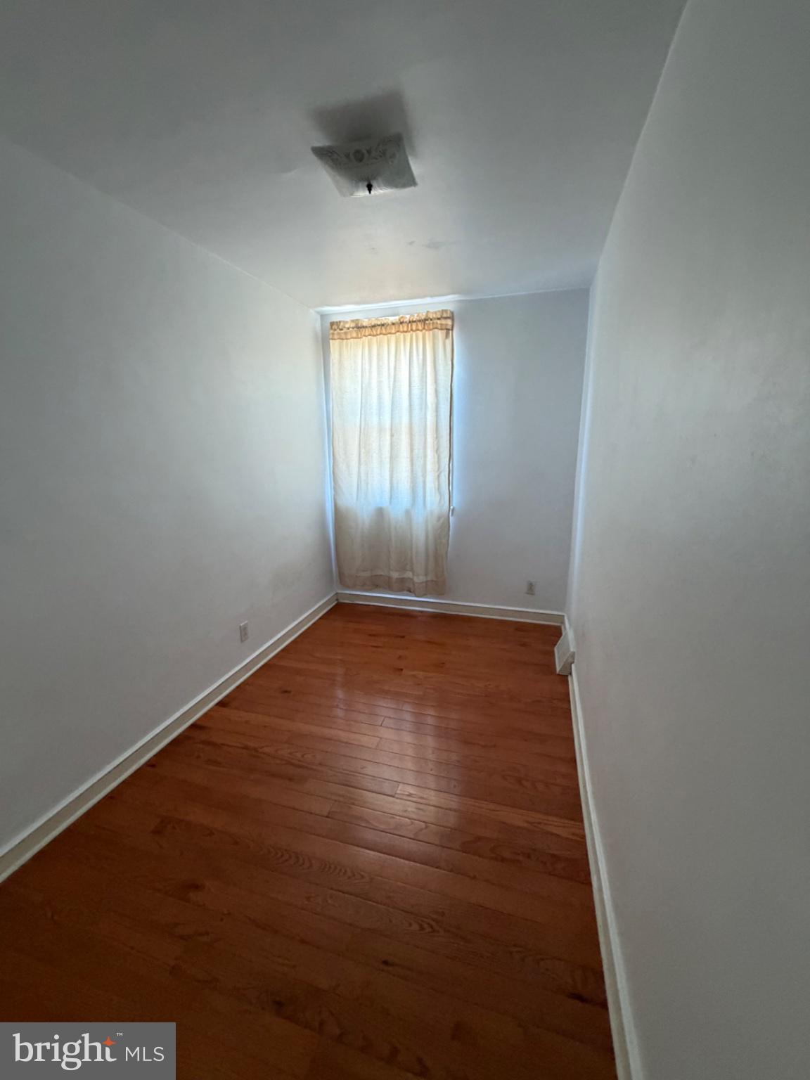7256 Large Street Philadelphia, PA 19149 - Photo 12 of 15 Gallery Image 12
