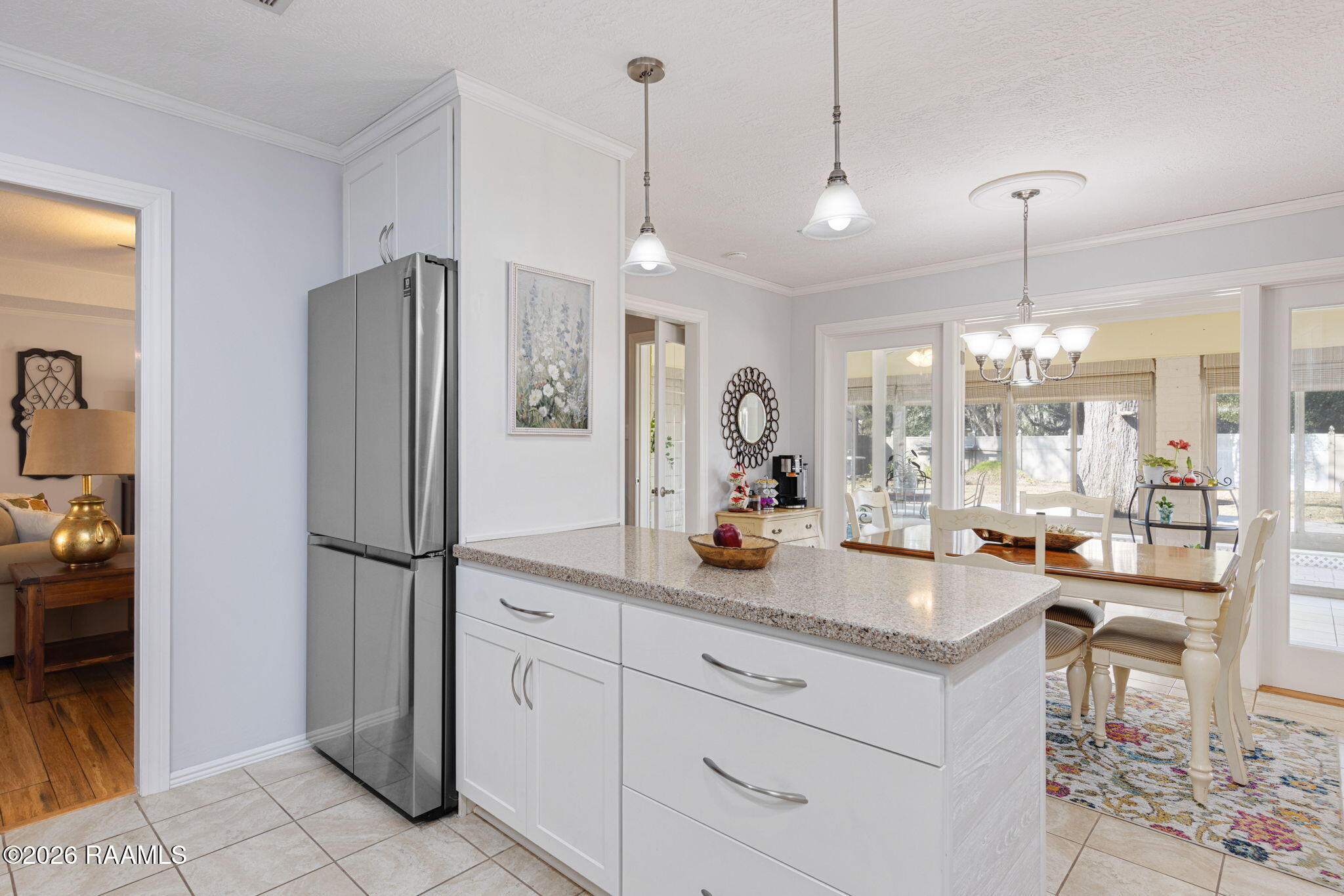 100 Avery Drive Youngsville, LA 70592 - Photo 13 of 31 12-web-or-mls-100 Avery Dr-12