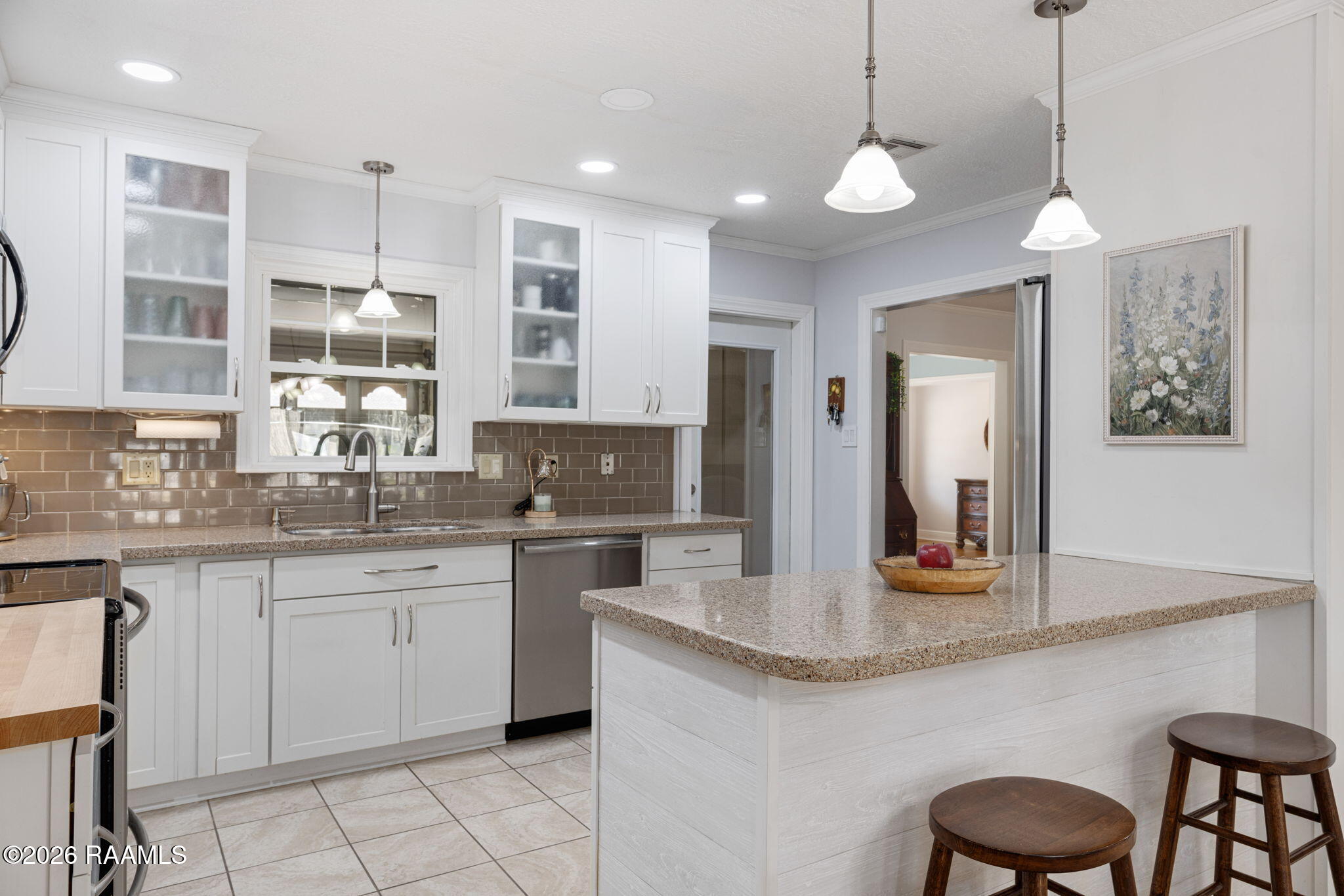 100 Avery Drive Youngsville, LA 70592 - Photo 14 of 31 13-web-or-mls-100 Avery Dr-13