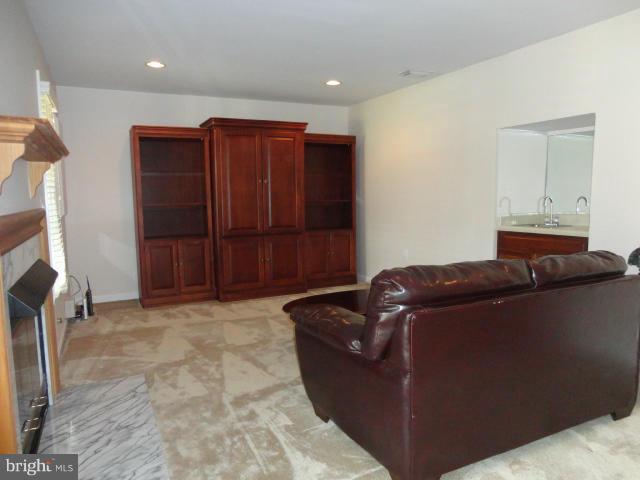 3833 Inverness Road Fairfax, VA 22033 - Photo 18 of 30 Family Room
