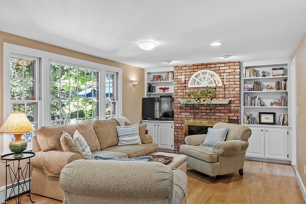 24 Joseph Reed Lane Acton, MA 01720 - Photo 13 of 38 Gallery Image 13