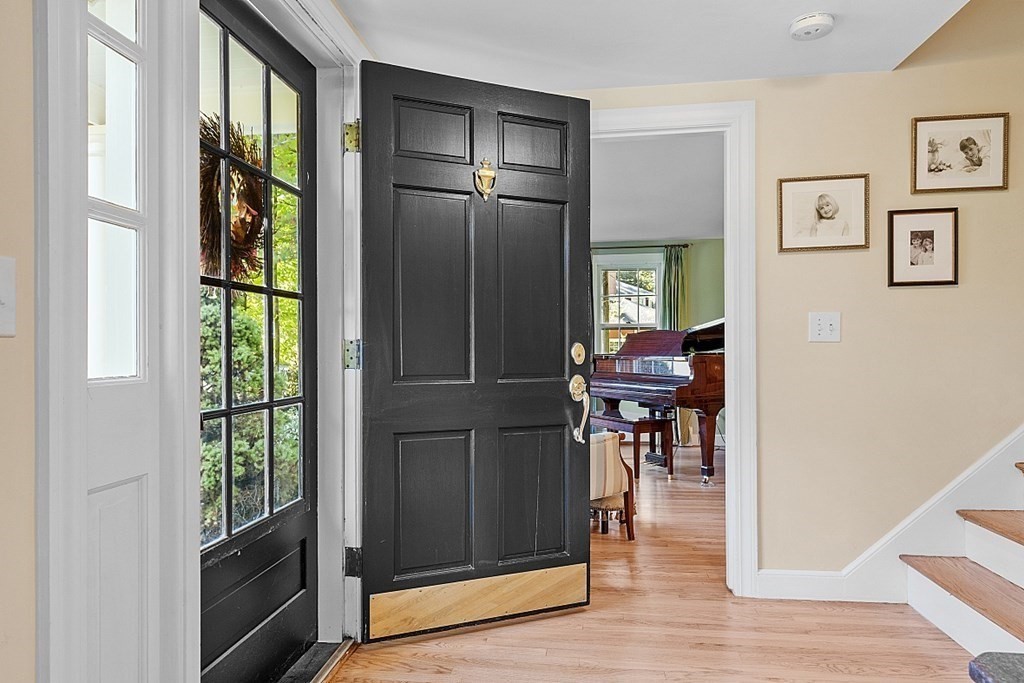 24 Joseph Reed Lane Acton, MA 01720 - Photo 4 of 38 Gallery Image 4