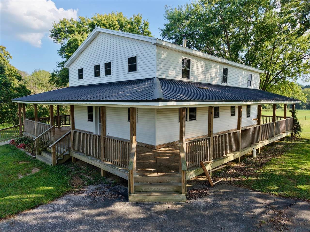 683 East Nobob Road Summer Shade, KY 42166 - Photo 1 of 17 Gallery Image 1