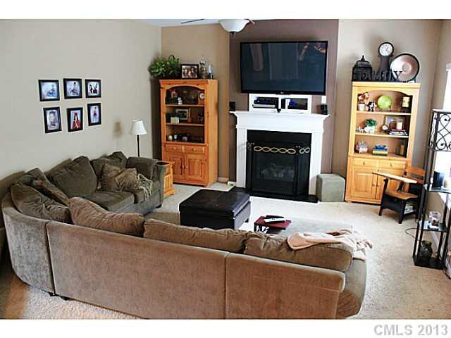 7616 West Berkeley Road Denver, NC 28037 - Photo 3 of 16