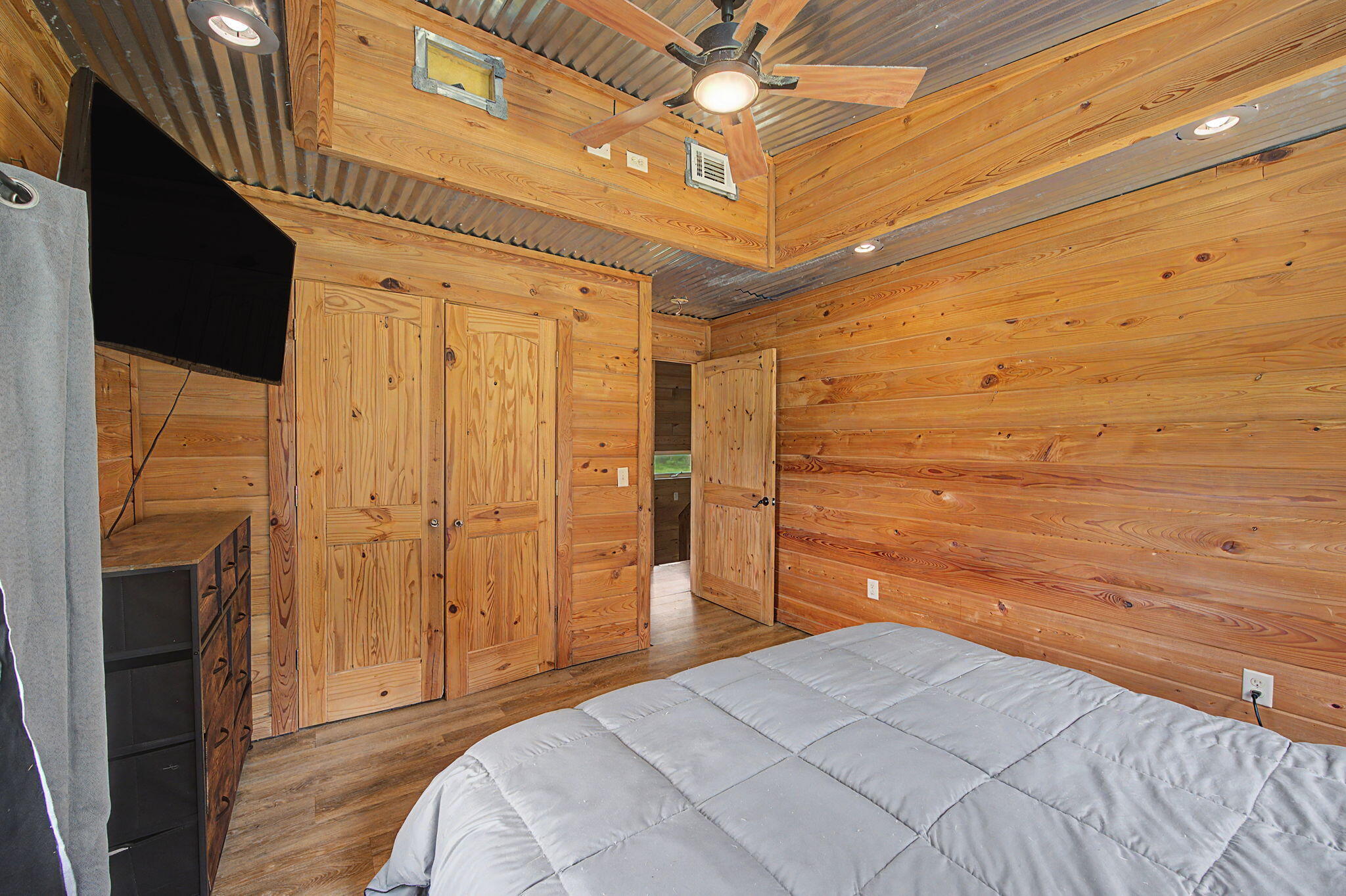 8365 Mountain City Road Baker, FL 32531 - Photo 24 of 37 Bedroom