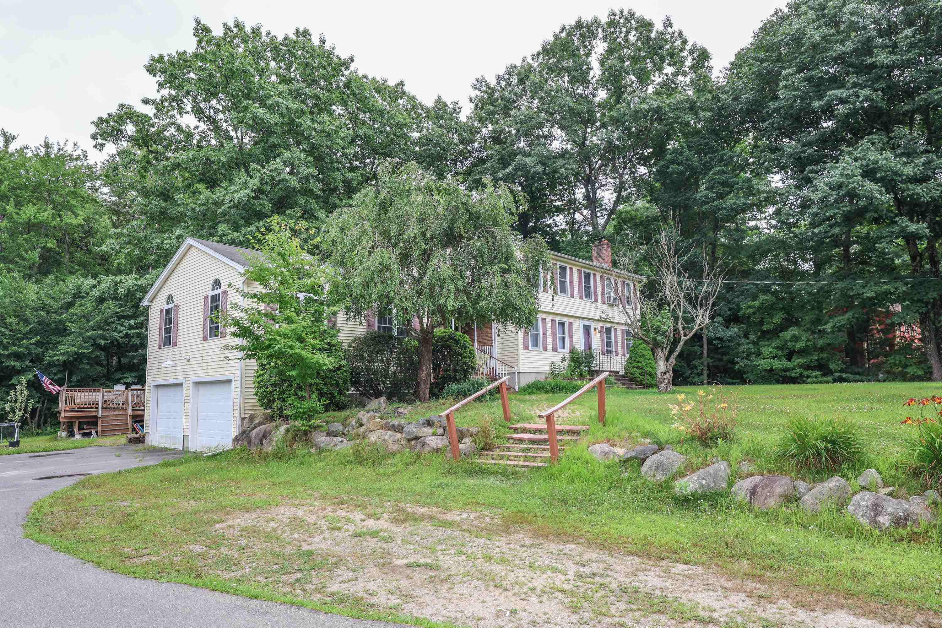 5 Raelynn Drive Derry, NH 03038 - Photo 2 of 32 Gallery Image 2