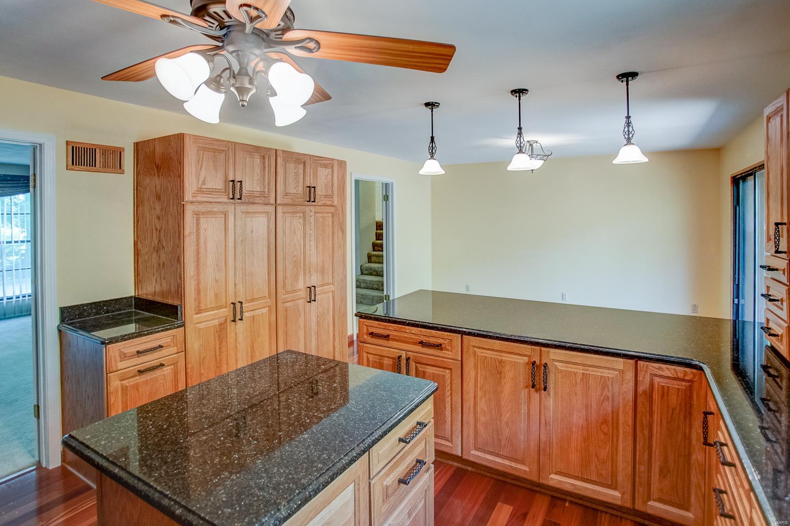 923 Reiss Road O'Fallon, IL 62269 - Photo 15 of 54 Gallery Image 15