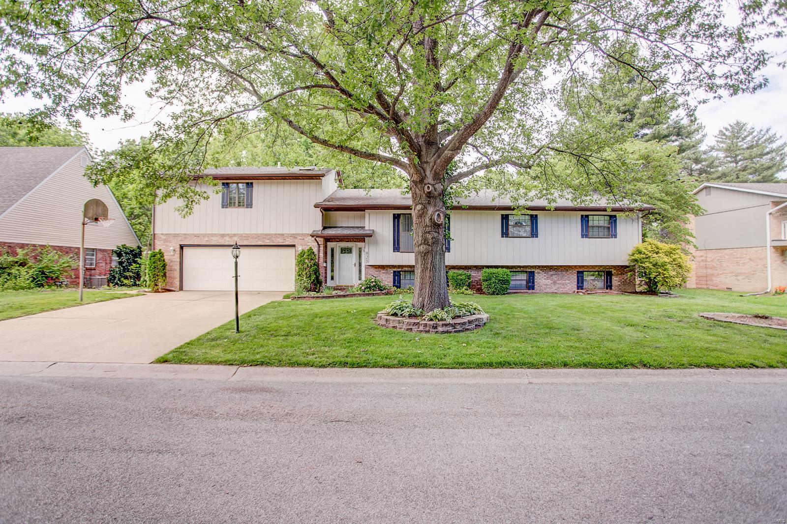 923 Reiss Road O'Fallon, IL 62269 - Photo 3 of 54 Gallery Image 3