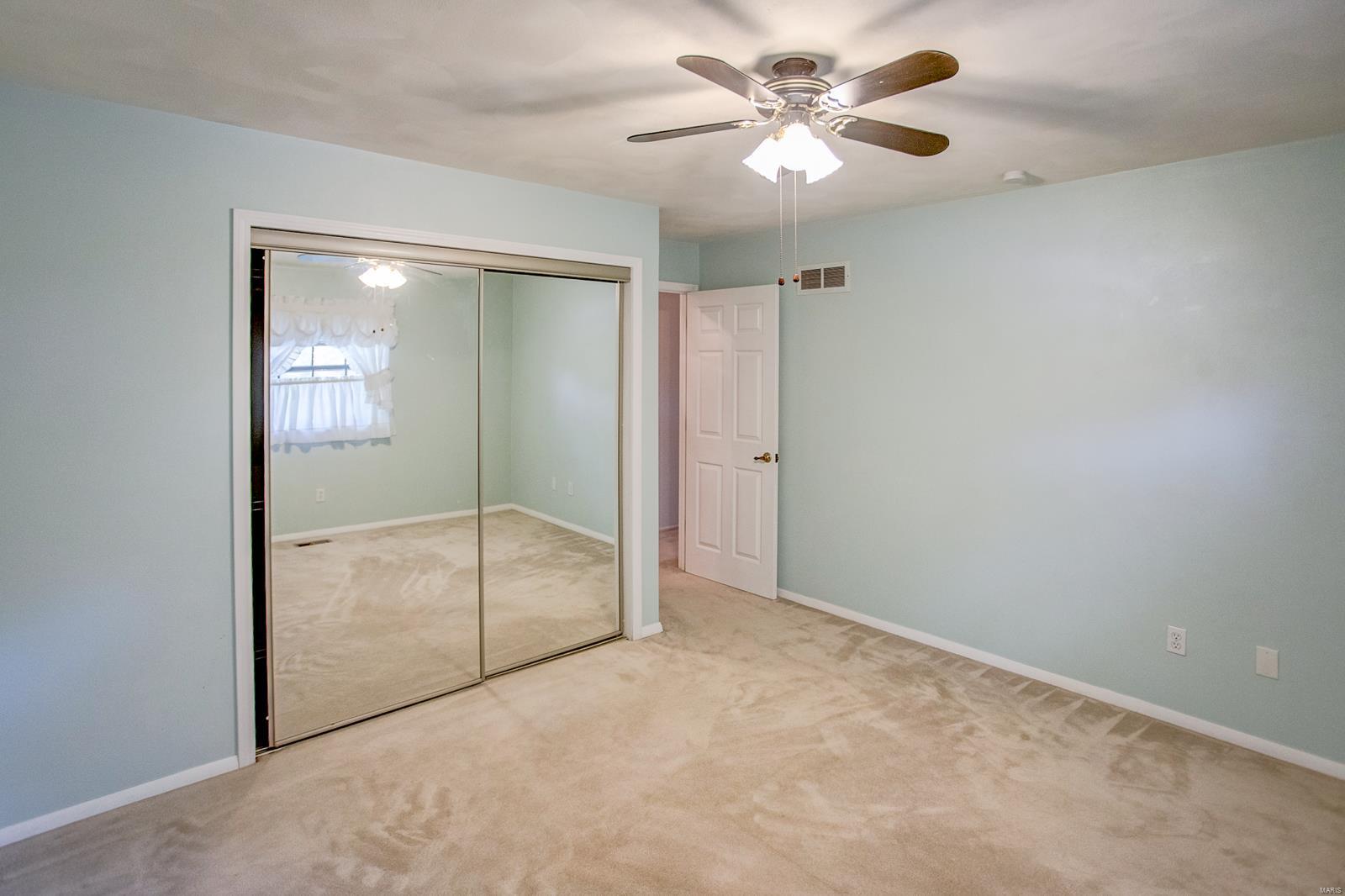923 Reiss Road O'Fallon, IL 62269 - Photo 27 of 54 Gallery Image 27