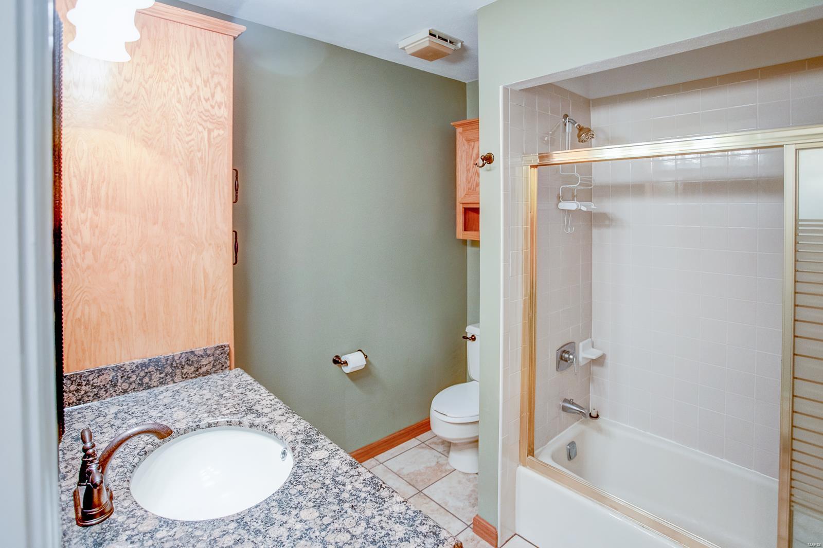 923 Reiss Road O'Fallon, IL 62269 - Photo 28 of 54 Gallery Image 28