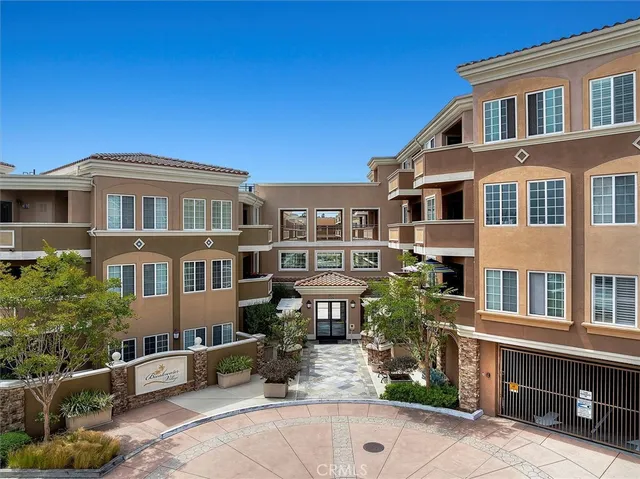 $630,000 | 2750 Artesia, Unit 240, Redondo Beach, CA 90278