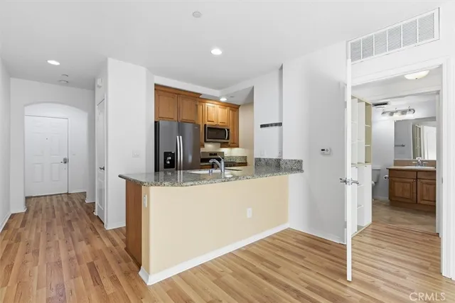 $630,000 | 2750 Artesia, Unit 240, Redondo Beach, CA 90278