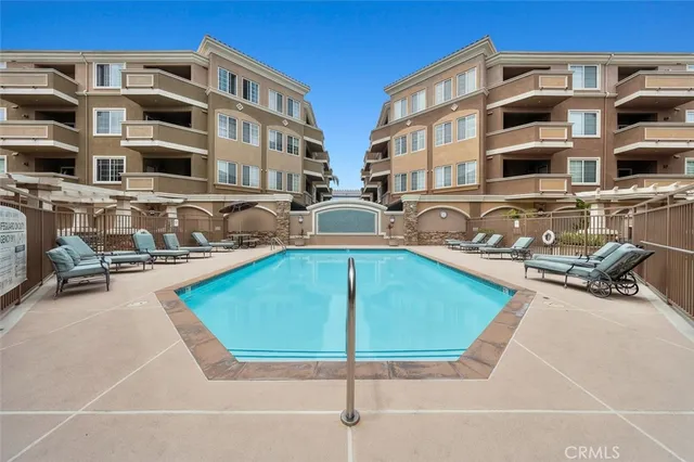 $630,000 | 2750 Artesia, Unit 240, Redondo Beach, CA 90278