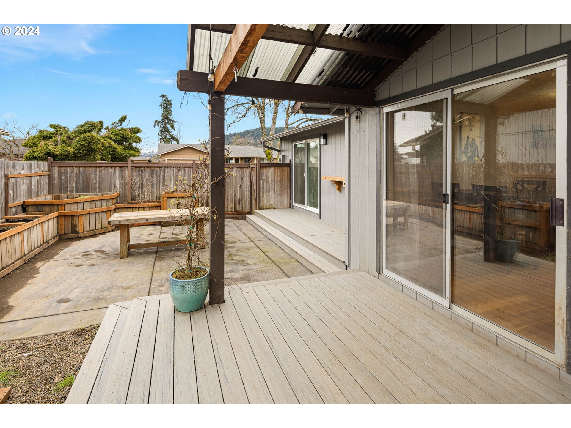 6926 B Street Springfield, OR 97478 - Photo 24 of 29 a balcony with view of wooden floor