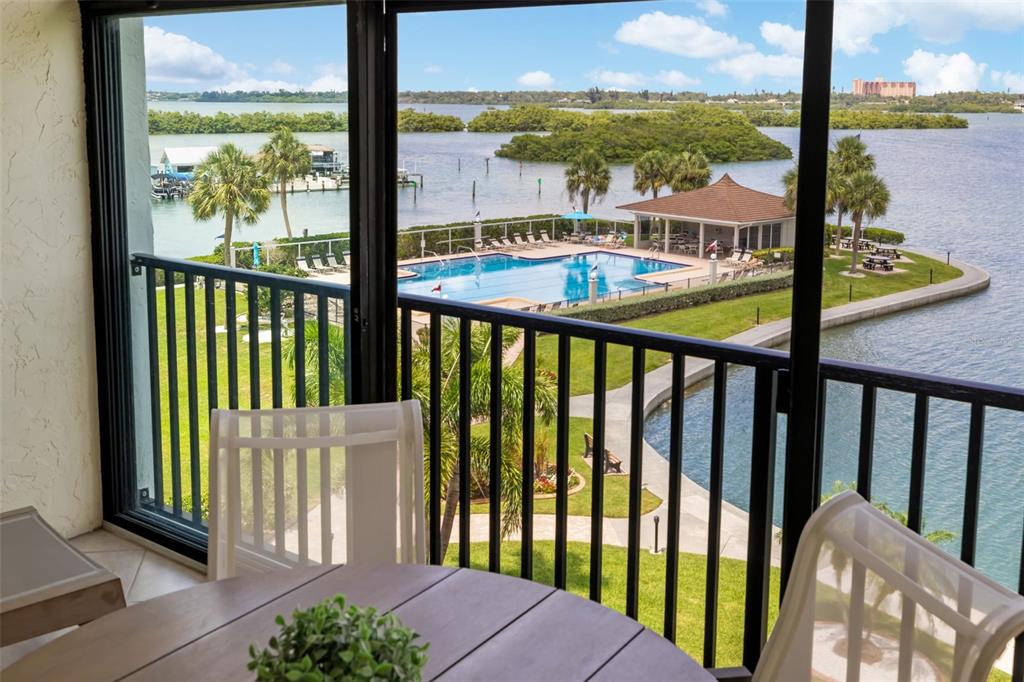 8911 Midnight Pass Road, Unit 409 Sarasota, FL 34242 - Photo 31 of 67