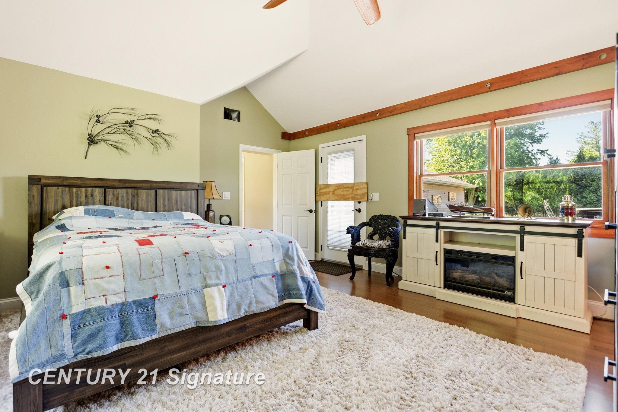 4065 North River Road Freeland, MI 48623 - Photo 20 of 47