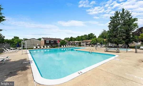 $345,000 | 14400 Gunstock Court, Unit 4, Silver Spring, MD 20906