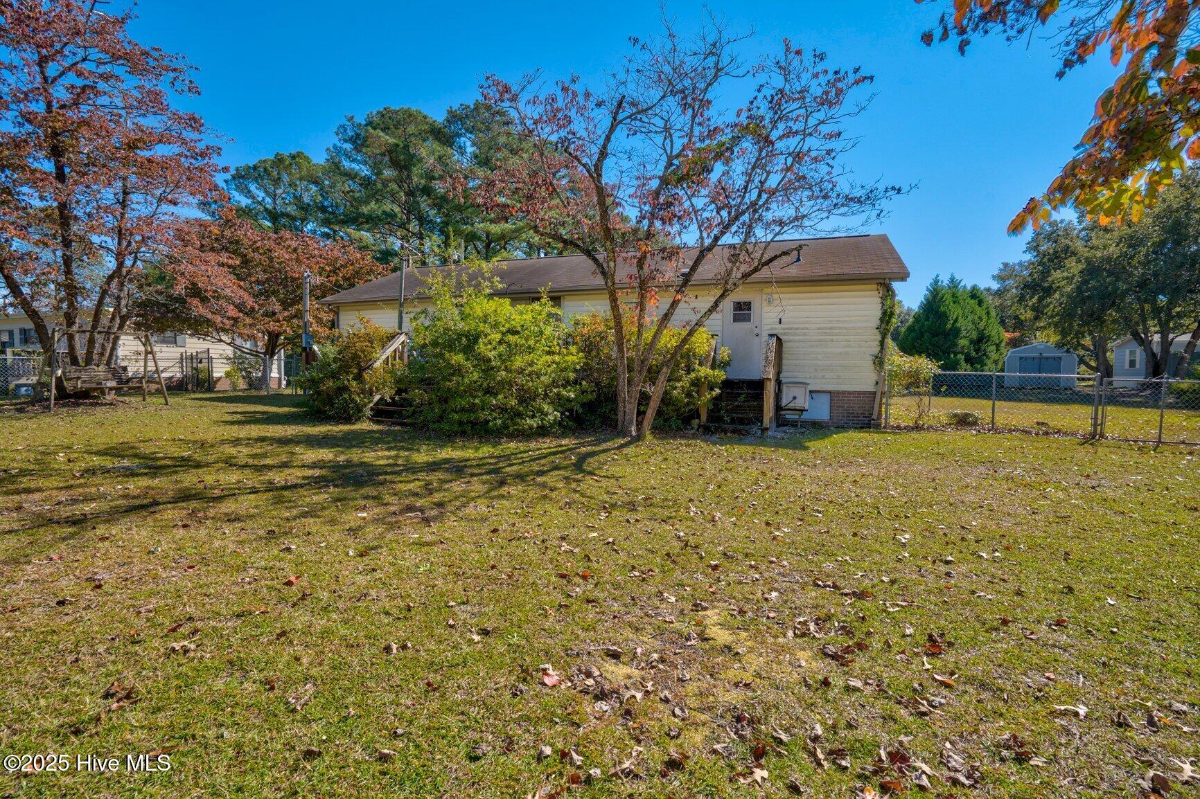 123 Pinewood Street Cedar Point, NC 28584 - Photo 24 of 29 webb24
