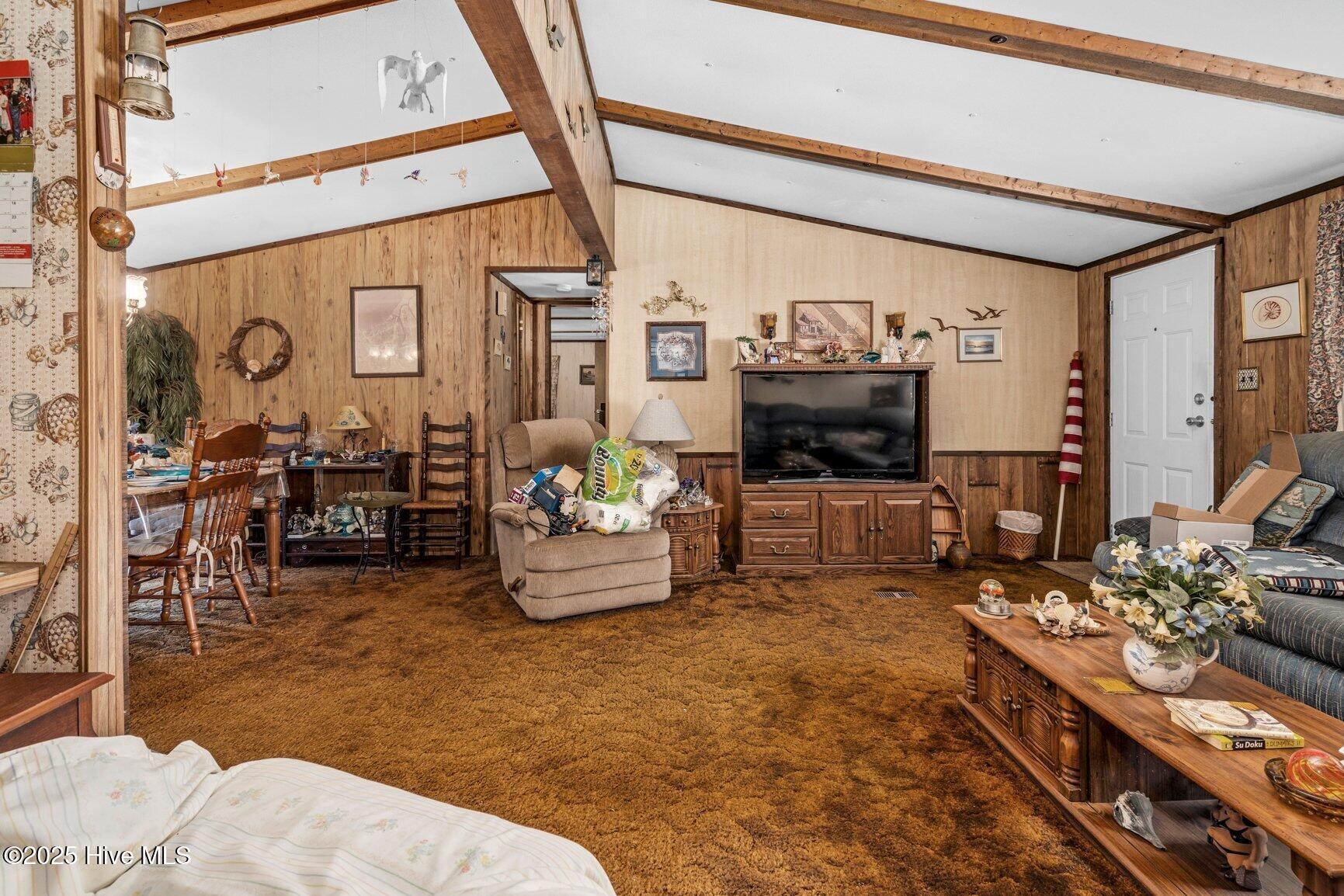 123 Pinewood Street Cedar Point, NC 28584 - Photo 4 of 29 webb4