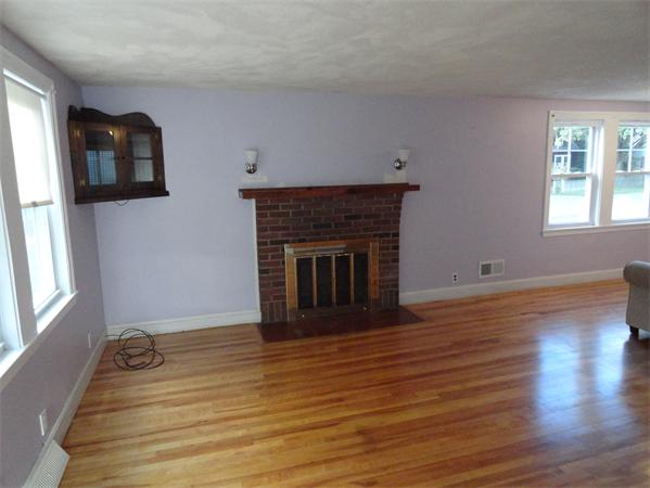8 Elmhurst Road Stoneham, MA 02180 - Photo 7 of 12 Gallery Image 7
