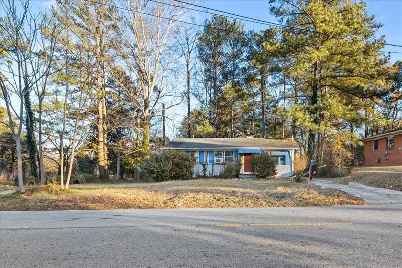685 Bolton Road Northwest Atlanta, GA 30331 - Photo 17 of 21 a house view with a outdoor space
