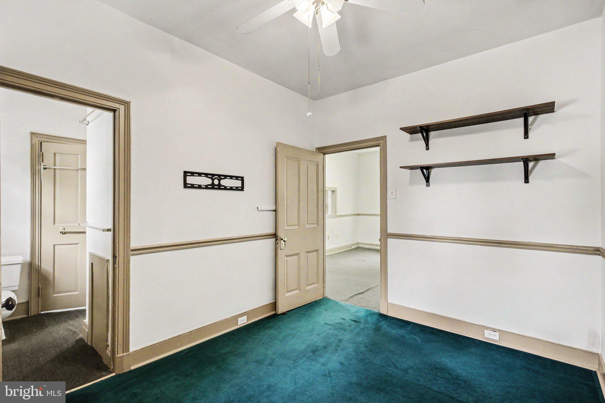 50 South Broad Street Lititz, PA 17543 - Photo 24 of 33