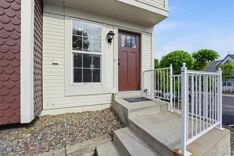 $350,000 | 9800 West Cornell Place, Lakewood, CO 80227