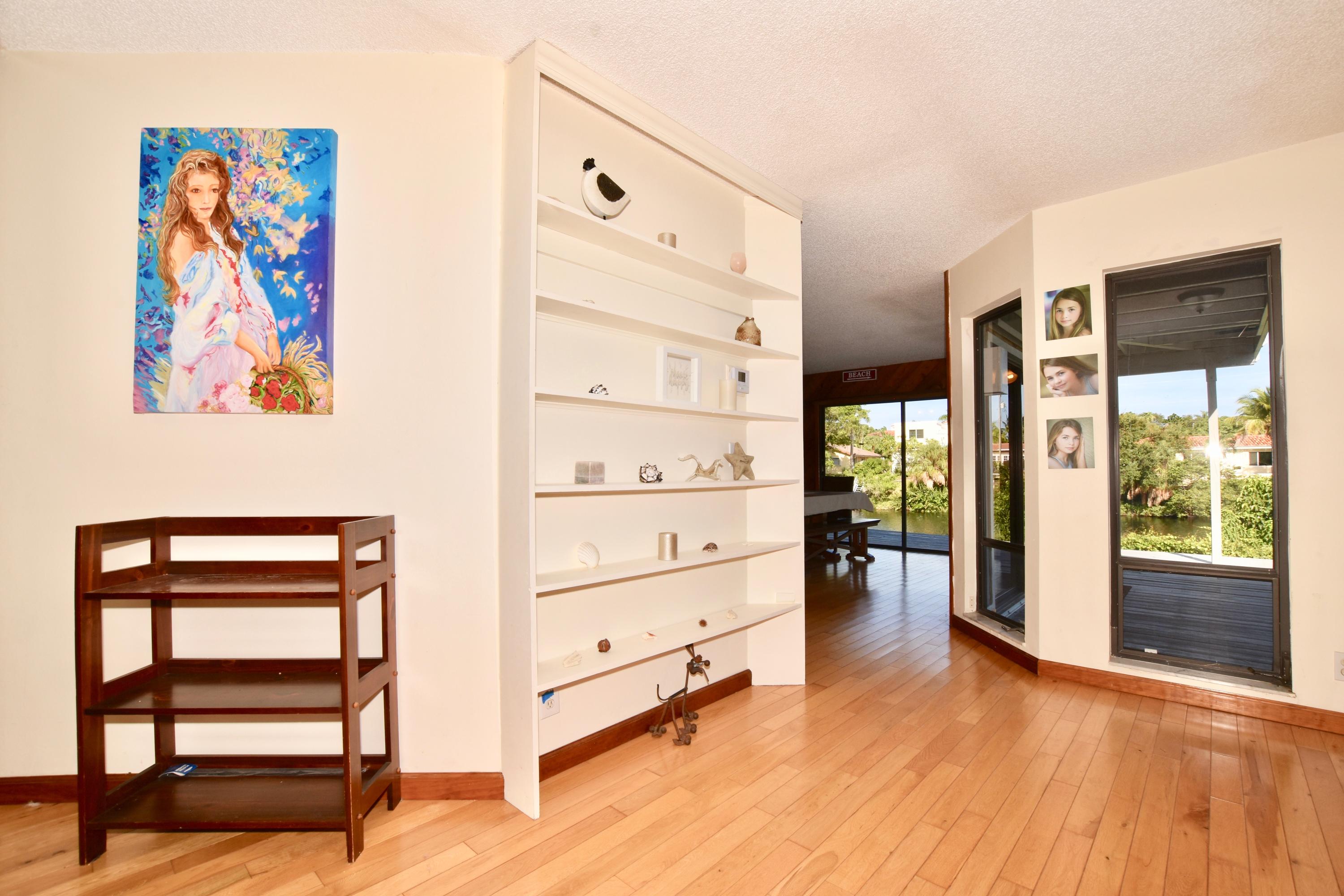 940 Northwest 6th Avenue Boca Raton, FL 33432 - Photo 4 of 23 DSC_1815 2
