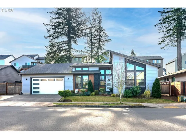$649,900 | 38408 Juniper Street, Sandy, OR 97055