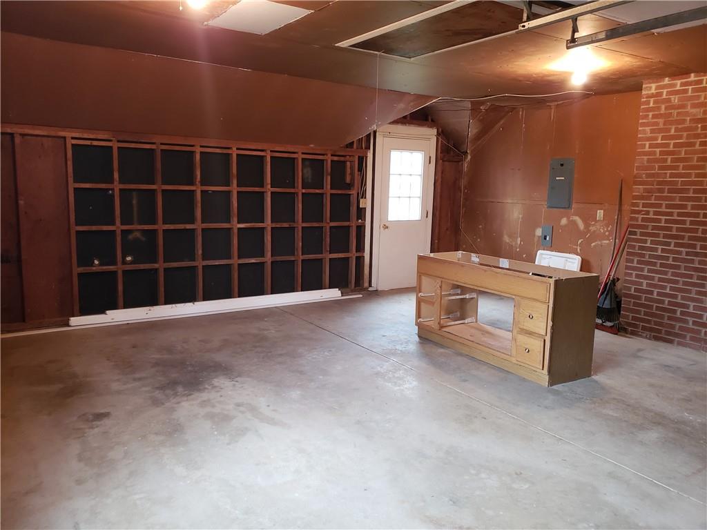 3203 Greenbriar Road Anderson, IN 46011 - Photo 52 of 56 Gallery Image 52