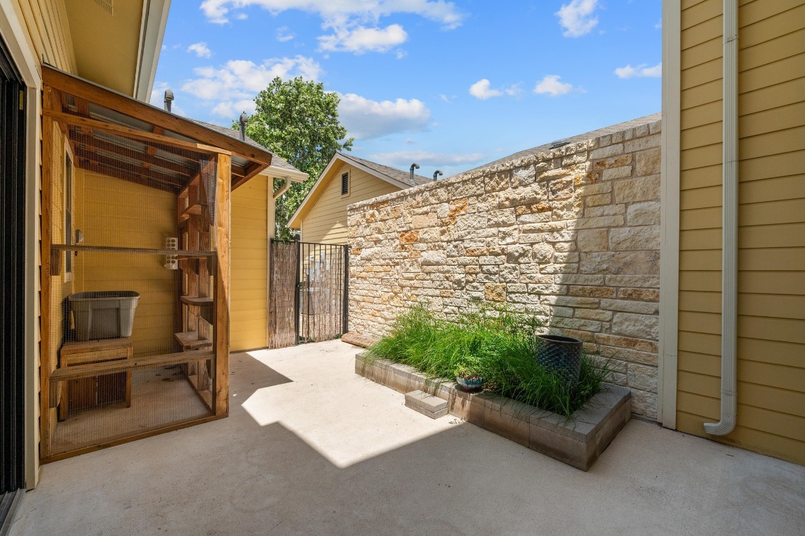 3904 Teaff Street Austin, TX 78723 - Photo 25 of 33 a view of entryway with a outdoor space
