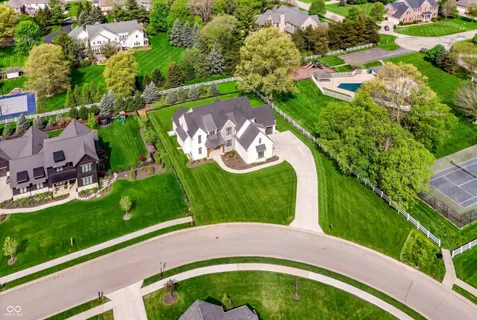 $2,699,900 | 15876 Oak Pk Vista, Westfield, IN 46074