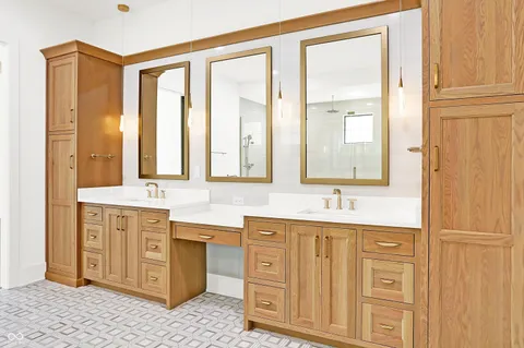 $2,699,900 | 15876 Oak Pk Vista, Westfield, IN 46074
