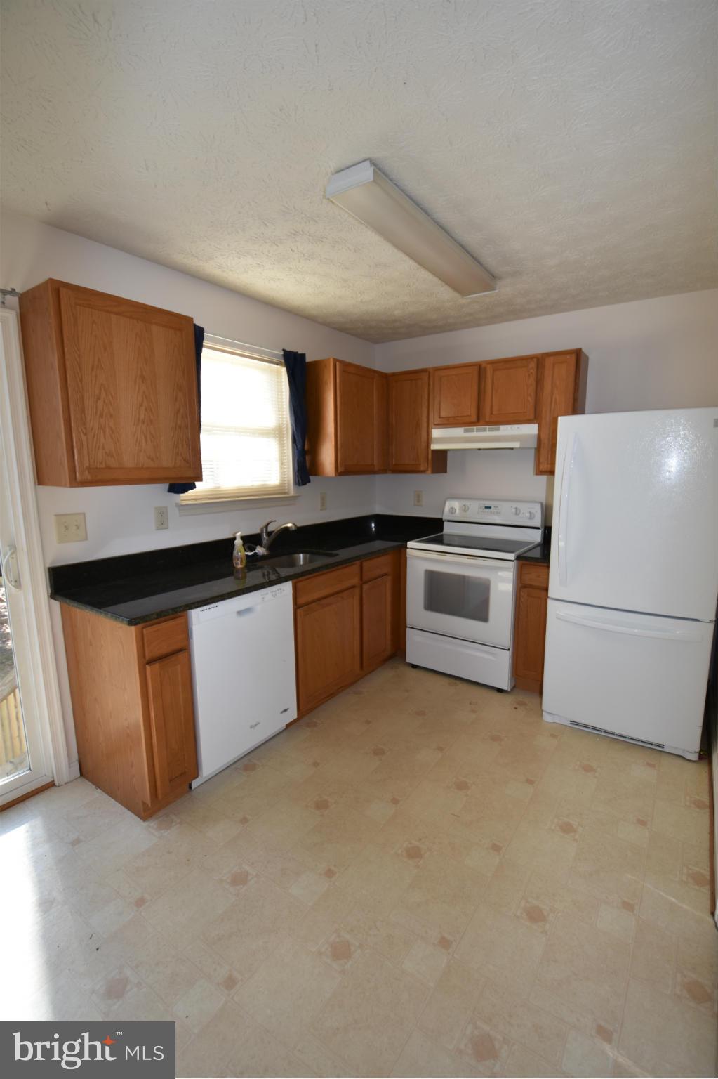 2635 Evergreen Road Odenton, MD 21054 - Photo 4 of 24 Kitchen