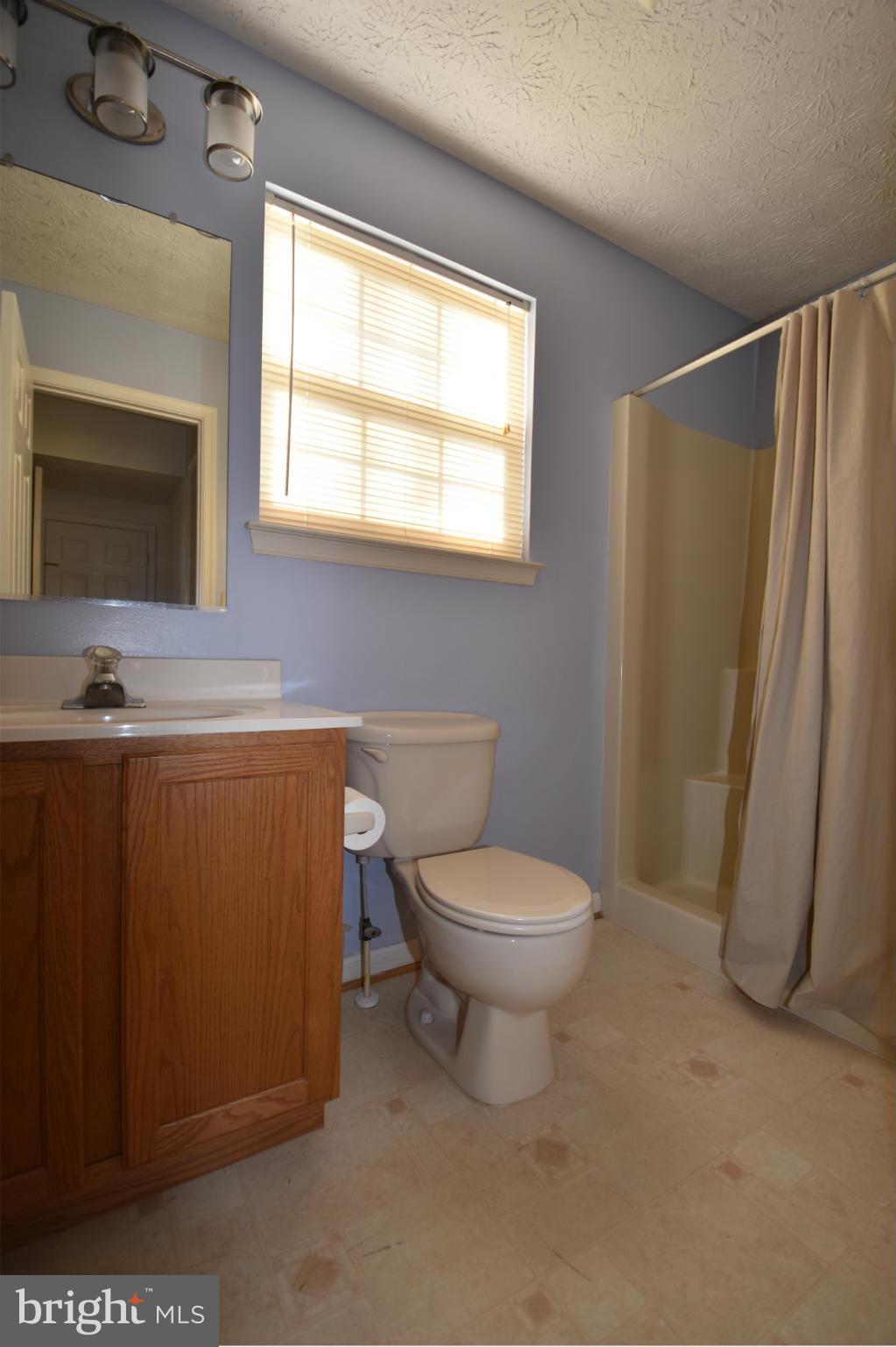 2635 Evergreen Road Odenton, MD 21054 - Photo 10 of 24 Full bath Main level