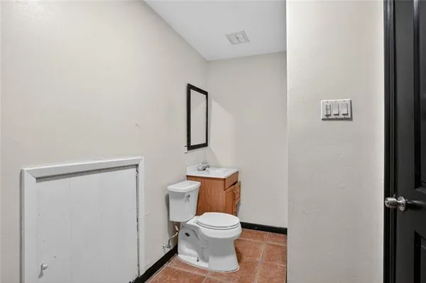 $360,000 | 45 East Carmack Drive, Chalmette, LA 70043