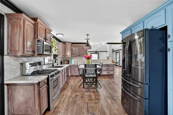 $360,000 | 45 East Carmack Drive, Chalmette, LA 70043