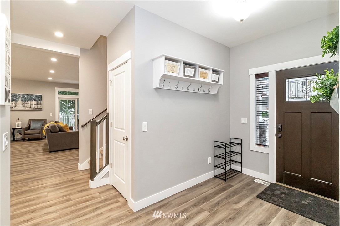 1 Ridge Crest Way Bellingham, WA 98229 - Photo 4 of 38 Gallery Image 4