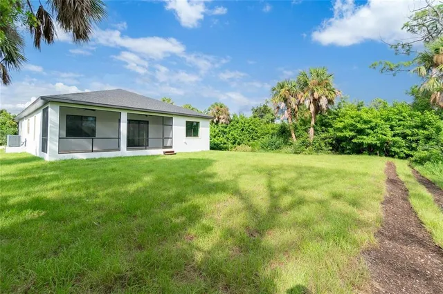 $2,195 | 289 Albatross Road, Rotonda West, FL 33947