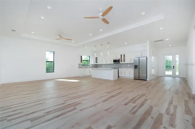 $2,195 | 289 Albatross Road, Rotonda West, FL 33947