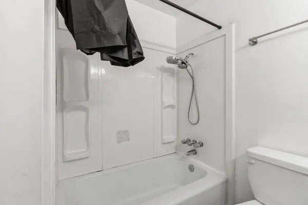 a view of a pathway of a building