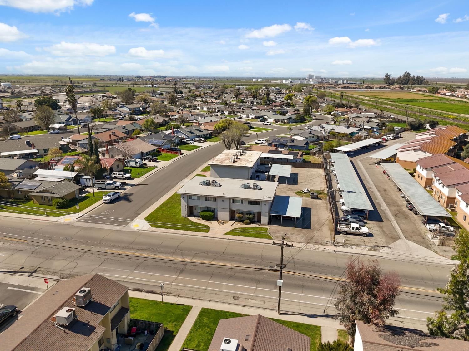 175 South 19th Avenue Lemoore, CA 93245 - Photo 31 of 42 an aerial view of residential houses with outdoor space