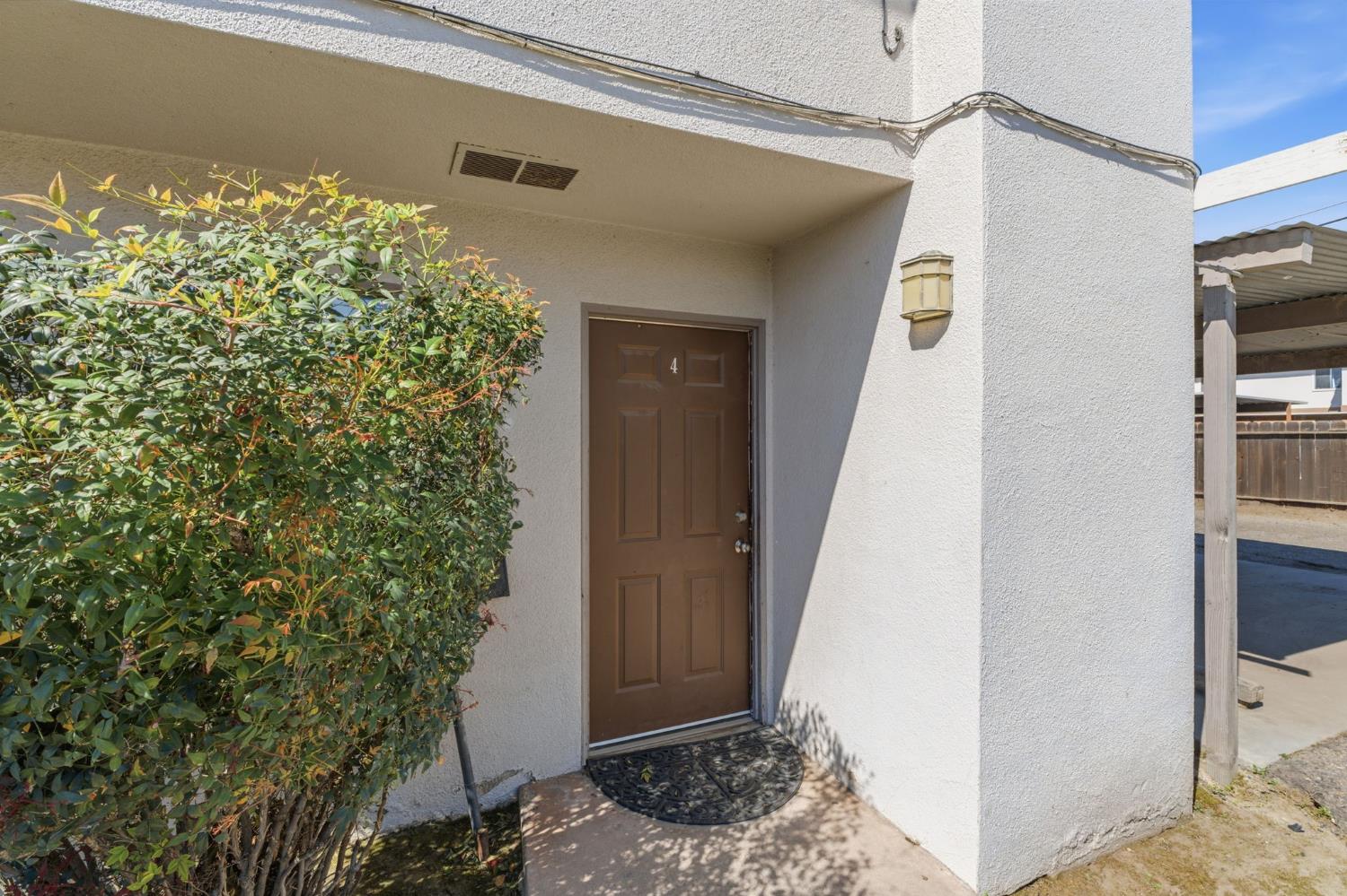175 South 19th Avenue Lemoore, CA 93245 - Photo 5 of 42