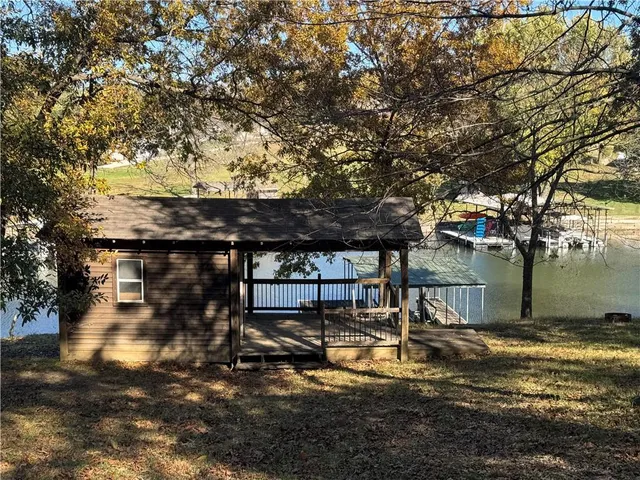 $295,000 | 162 Lake Viking Terrace, Gallatin, MO 64640