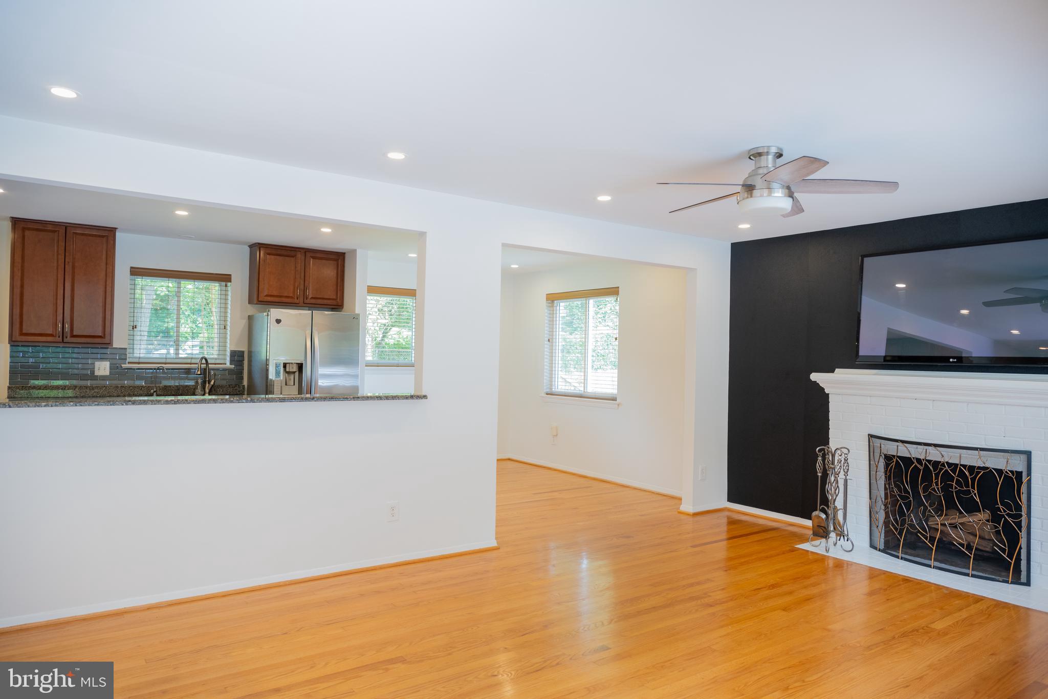5804 Atteentee Road Springfield, VA 22150 - Photo 13 of 83